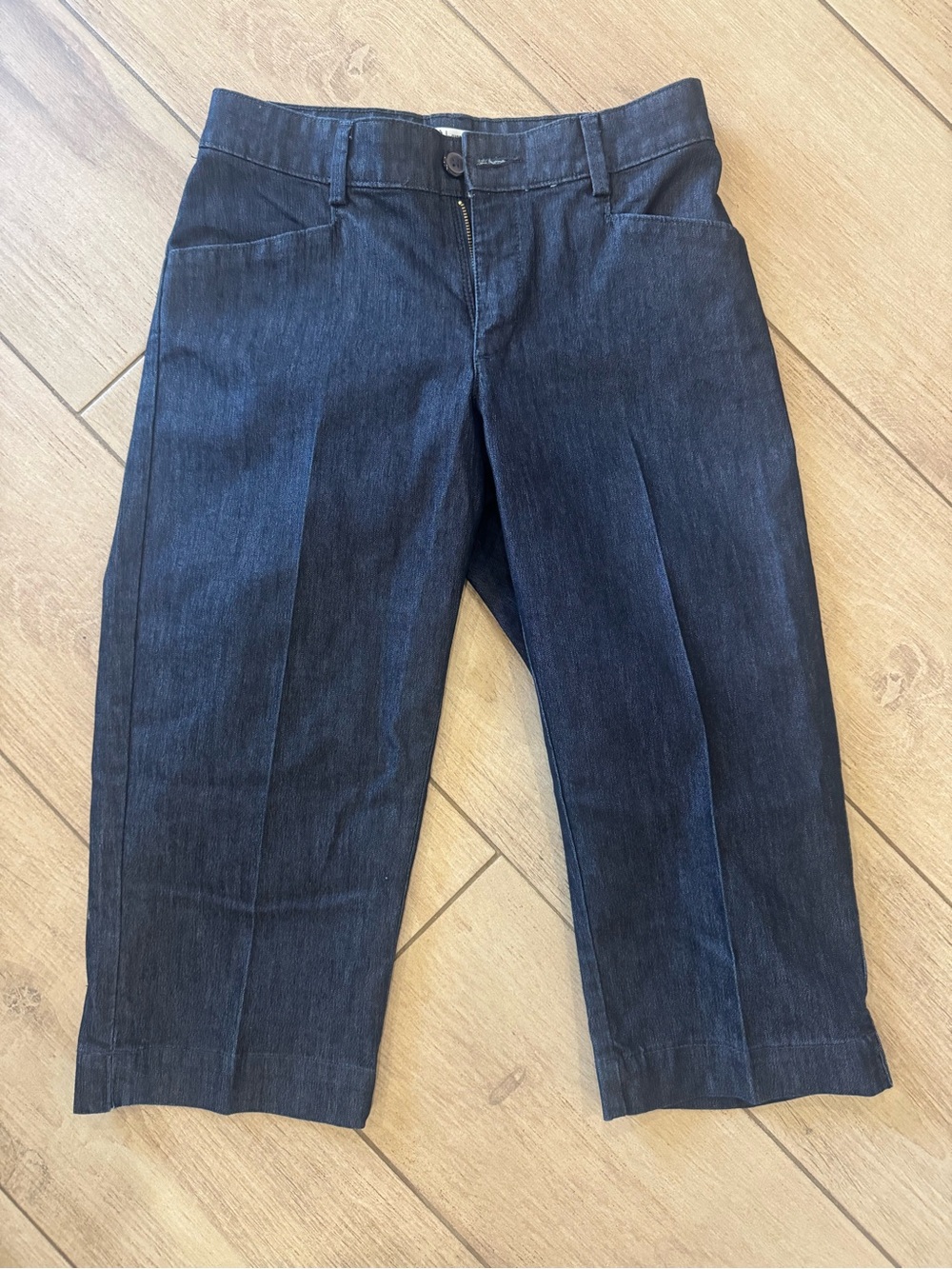 Vintage Lee just below the waist - Classic Capri size 4P